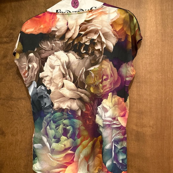 Ted Baker Size 1 Floral Tee-Shirt - Picture 3 of 3